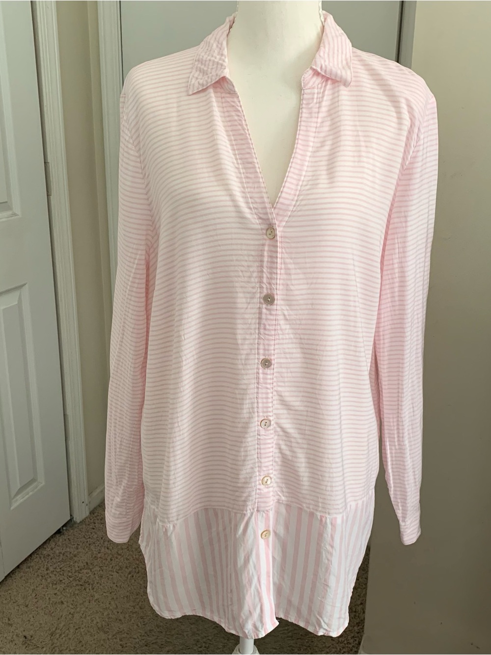 J Jill Tunic Long Top Striped Pink White Coastal Pastel Lightweight V Neck Sz M